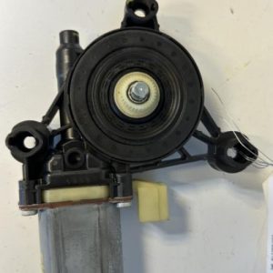 Moteur leve vitre avant gauche AUDI A3 3 PHASE 1 Diesel - Image 1