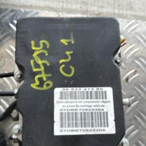 Bloc ABS (freins anti-blocage) CITROEN C4 1 PHASE 1 COUPE Diesel - Image 1