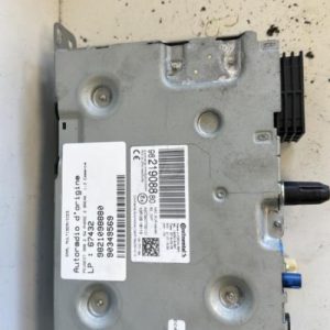 Autoradio d'origine PEUGEOT 308 2 SW PHASE 2 BREAK Essence - Image 1