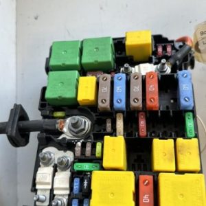 Boitier servitude moteur (BSM) PEUGEOT 308 2 SW PHASE 2 BREAK Essence - Image 1
