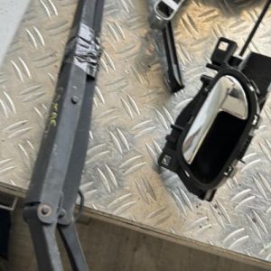 Bras essuie glace avant droit HYUNDAI TUCSON 1 Diesel - Image 1