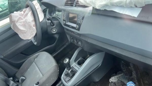 Ceinture arriere gauche SKODA FABIA 3 PHASE 1 Essence - Image 6