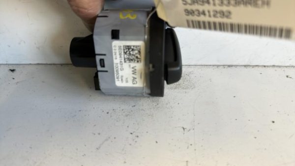 Commande de phare SKODA FABIA 3 PHASE 1 Essence - Image 2