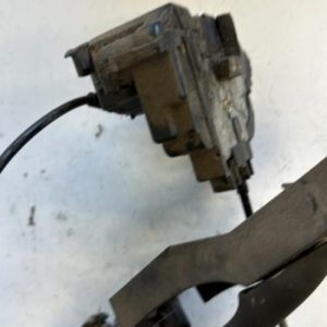 Serrure avant droit RENAULT CLIO 3 PHASE 1 Diesel - Image 1
