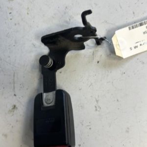 Attache ceinture arriere gauche RENAULT MEGANE 3 PHASE 1 Diesel - Image 1