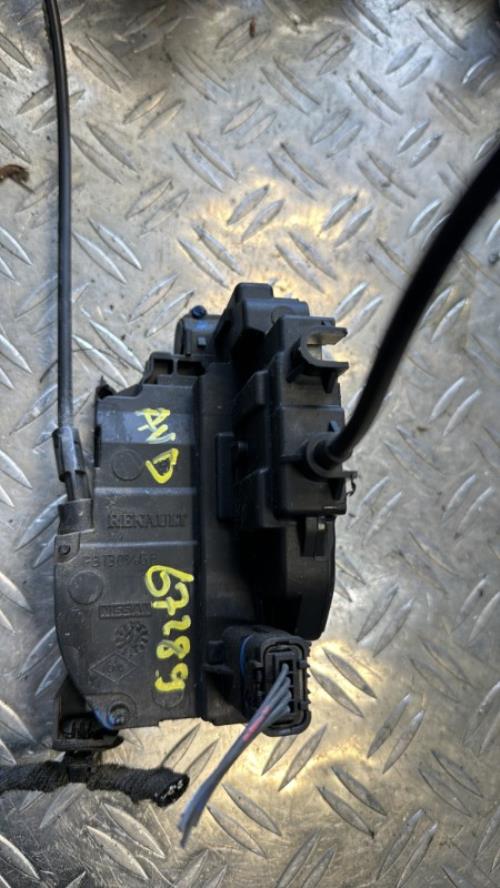 Serrure avant droit RENAULT MEGANE 3 PHASE 1 Diesel - Image 1