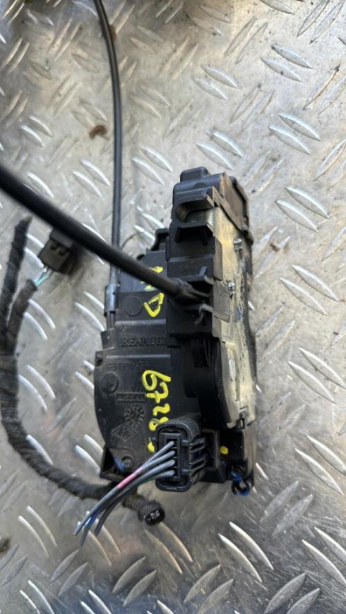 Serrure avant droit RENAULT MEGANE 3 PHASE 1 Diesel - Image 3