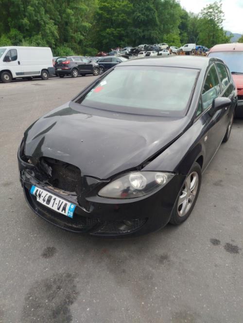 Vitre avant droit SEAT LEON 2 PHASE 1 Diesel - Image 5