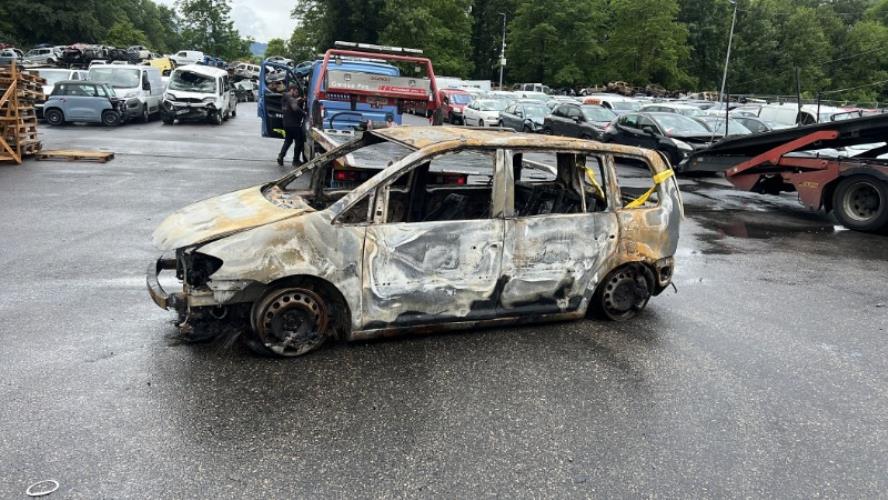 Renfort pare choc avant (traverse) VOLKSWAGEN TOURAN 1 PHASE 2 Diesel - Image 5