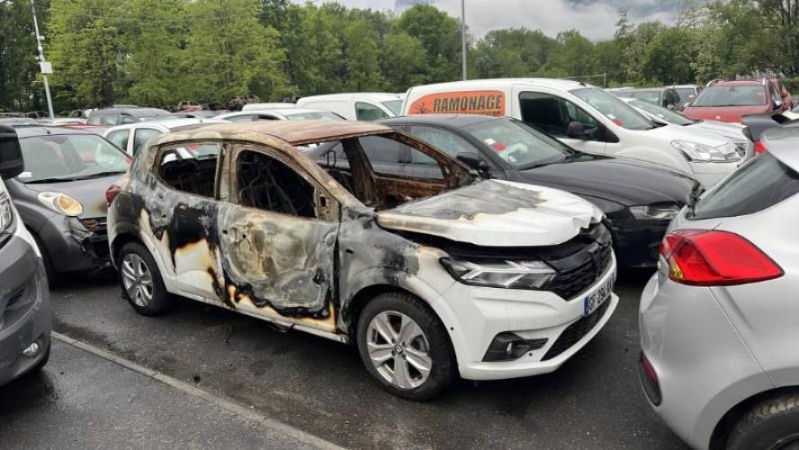 Cremaillere assistee DACIA SANDERO 3 STEPWAY Essence/GPL - Image 5