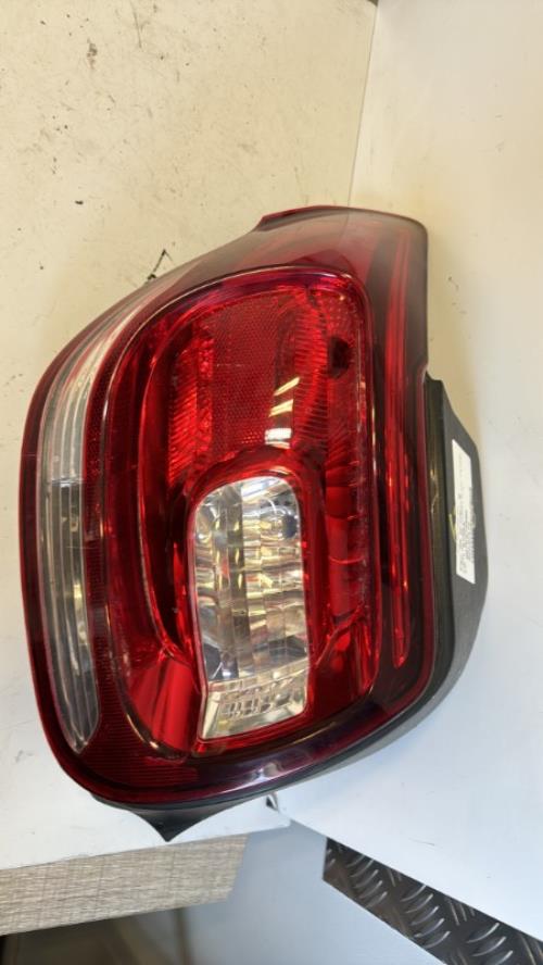 Feu arriere principal gauche (feux) CITROEN DS3 PHASE 1 Diesel - Image 1