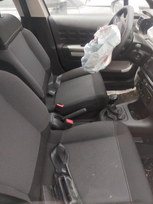 Poignee porte avant droit CITROEN C3 3 PHASE 2 Essence - Image 7