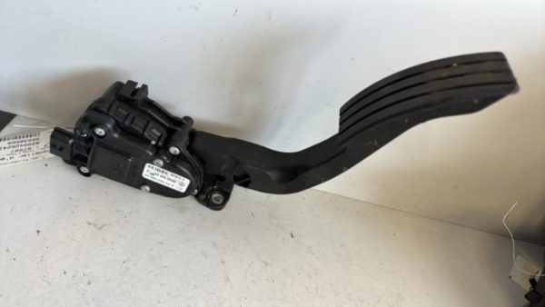 Pedale d'accelerateur RENAULT TWINGO 2 PHASE 1 Diesel - Image 3