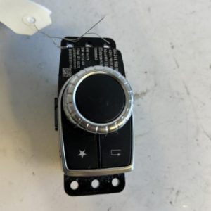 Commande autoradio MERCEDES CLASSE A 176 PHASE 2 Diesel - Image 1