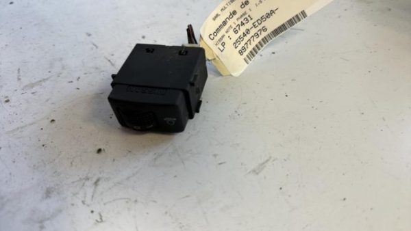 Commande de reglage hauteur de phare NISSAN NOTE 1 PHASE 1 Diesel - Image 2