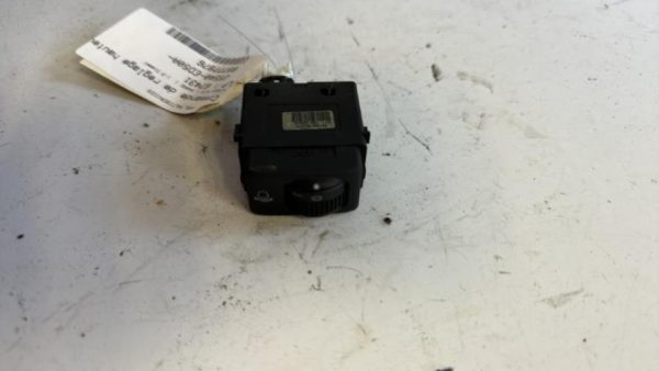 Commande de reglage hauteur de phare NISSAN NOTE 1 PHASE 1 Diesel - Image 5