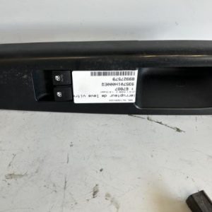 Interrupteur de leve vitre avant gauche KIA CEE-D 1 PHASE 2 Diesel - Image 1