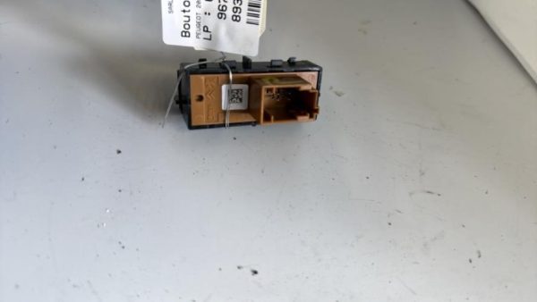 Bouton/Interrupteur PEUGEOT 208 1 PHASE 1 Diesel - Image 2