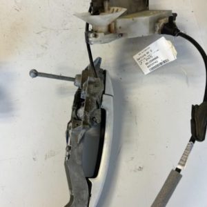 Serrure avant gauche PEUGEOT 208 1 PHASE 2 Diesel - Image 1