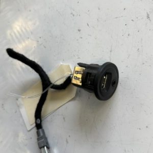 Prise port USB CITROEN C4 PICASSO 2 PHASE 1 Diesel - Image 1