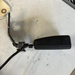 Attache ceinture arriere gauche PEUGEOT 308 2 PHASE 1 Diesel - Image 1