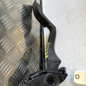 Pedalier d'accelerateur PEUGEOT 308 1 PHASE 1 Diesel - Image 1
