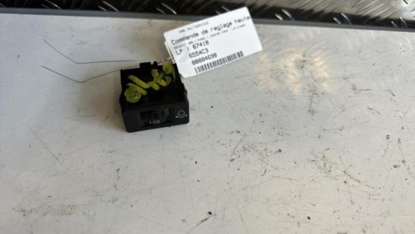 Commande de reglage hauteur de phare PEUGEOT 308 1 PHASE 1 Diesel - Image 1