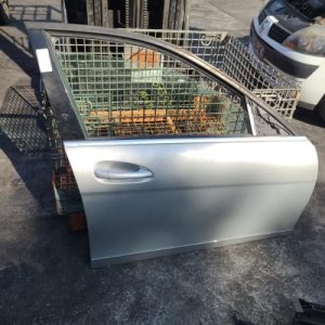 Porte avant droit MERCEDES CLASSE C 204 PHASE 1 Diesel - Image 1