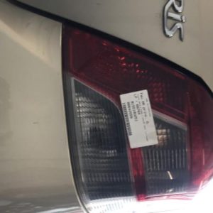 Feu arriere principal droit (feux) TOYOTA YARIS 2 PHASE 1 Diesel - Image 1