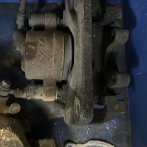 Etrier avant droit (freinage) PEUGEOT 308 2 SW PHASE 1 BREAK Diesel - Image 1
