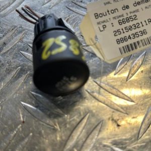 Bouton de demarrage RENAULT MEGANE 3 PHASE 1 Diesel - Image 1