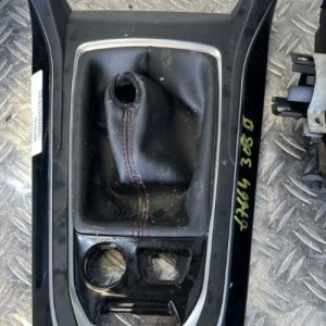 Soufflet de levier de vitesse PEUGEOT 308 2 SW PHASE 1 BREAK Diesel - Image 1