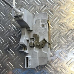 Serrure arriere droit PEUGEOT 307 PHASE 1 Diesel - Image 1