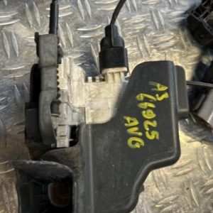 Serrure avant gauche AUDI A3 3 PHASE 1 Diesel - Image 1