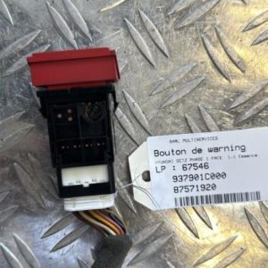 Bouton de warning HYUNDAI GETZ PHASE 1 Essence - Image 1
