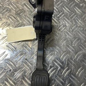 Pedalier d'accelerateur TOYOTA RAV4 3 PHASE 1 Diesel - Image 1