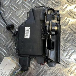 Serrure avant gauche VOLKSWAGEN GOLF 4 Diesel - Image 6