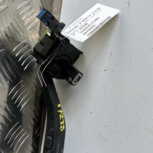Commodo d'essuie glaces VOLKSWAGEN TOURAN 1 PHASE 1 Diesel - Image 1