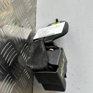 Attache ceinture arriere droit RENAULT CLIO 2 PHASE 2 Diesel - Image 1