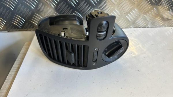 Commande de phare VOLKSWAGEN POLO 3 PHASE 2 Diesel - Image 2