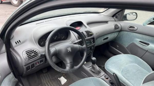 Anti brouillard droit (feux) PEUGEOT 206 PHASE 1 Essence - Image 10