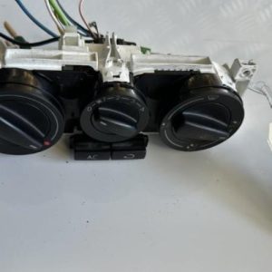 Commande chauffage VOLKSWAGEN POLO 3 PHASE 2 Diesel - Image 1