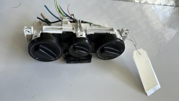 Commande chauffage VOLKSWAGEN POLO 3 PHASE 2 Diesel - Image 3