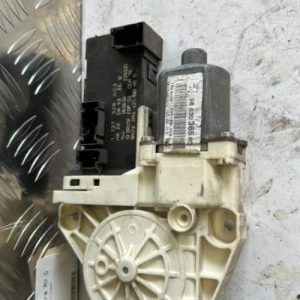 Moteur leve vitre avant droit PEUGEOT 407 PHASE 1 BREAK Diesel - Image 1