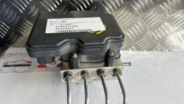 Bloc ABS (freins anti-blocage) RENAULT CAPTUR 1 PHASE 1 Essence - Image 2