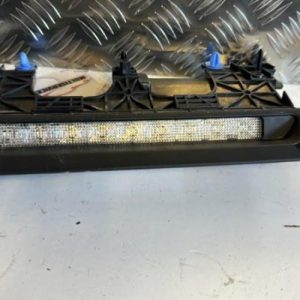 Feu arriere stop central DACIA DUSTER 2 PHASE 1 Diesel - Image 1