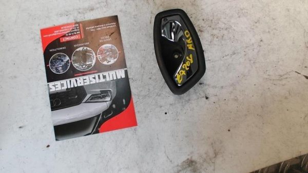 Poignee interieur arriere droit RENAULT CAPTUR 1 PHASE 1 Essence - Image 2