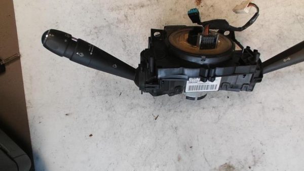 Com (Bloc Contacteur Tournant+Commodo Essuie Glace+Commodo Phare) CITROEN C4 2 PHASE 1 Diesel - Image 2
