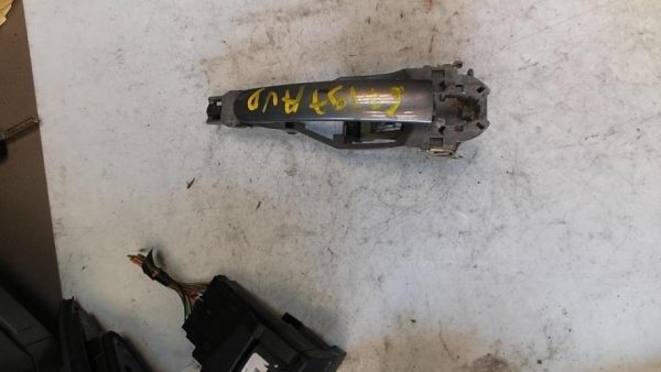 Poignee porte avant droit VOLKSWAGEN PASSAT 4 PHASE 2 Diesel - Image 1