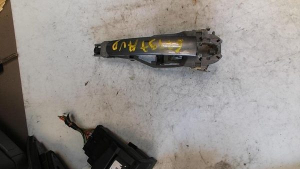 Poignee porte avant droit VOLKSWAGEN PASSAT 4 PHASE 2 Diesel - Image 2